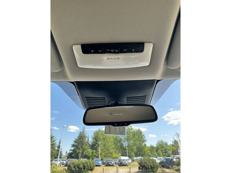 Nissan Leaf 40kWh N-Connecta-OP LED WP 2FL