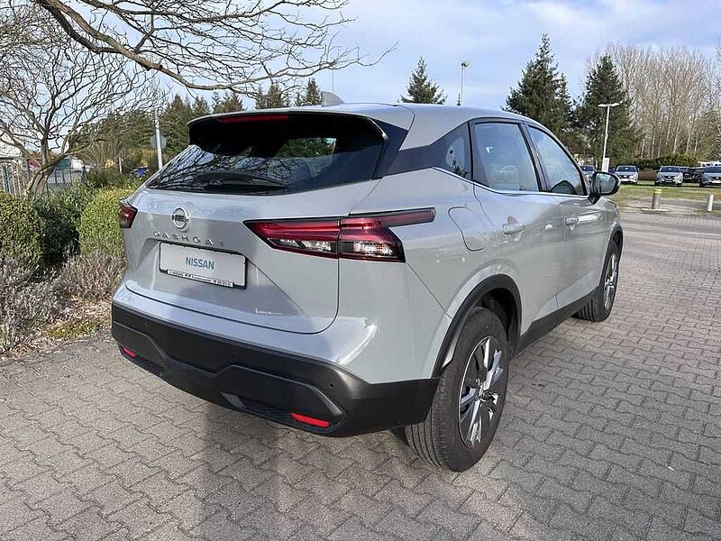 Nissan Qashqai 1.3 DIG-T MHEV 140 PS MT 4x2 Visia EB