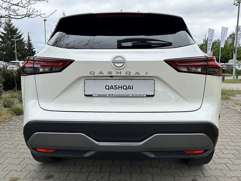 Nissan Qashqai MY22 1.3 DIG-T MHEV 158 PS Xtronic 4x2 T