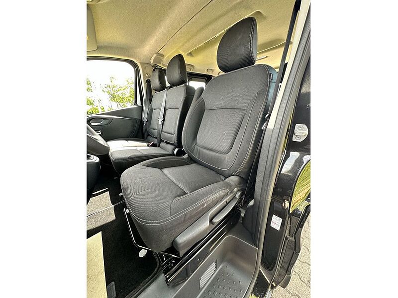 Nissan NV300 Kombi9 L1H1 2,7t DCT COMFORT 145PS HK FA+