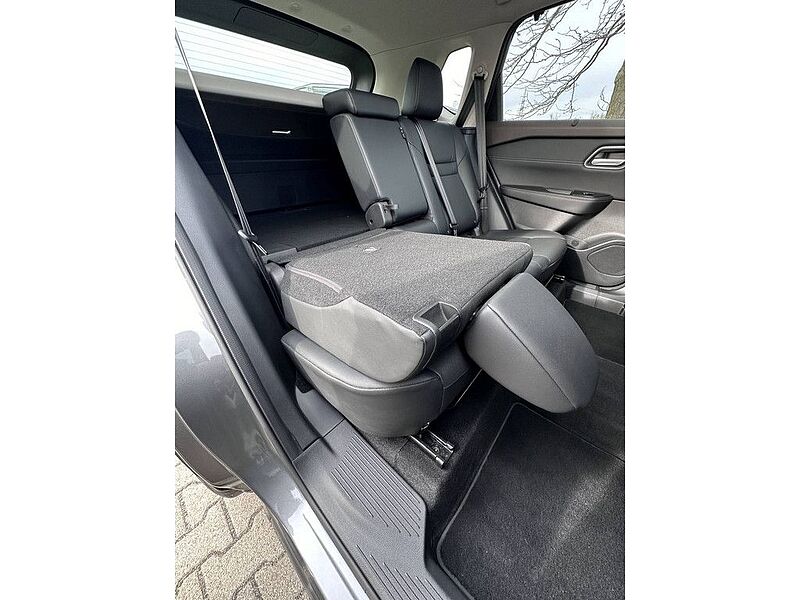 Nissan X-Trail 1.5 VC-T e-4ORCE 213 PS 4x4 Tekna 5 Sitz