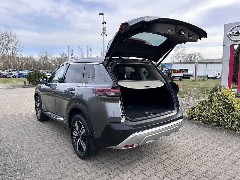 Nissan X-Trail 1.5 VC-T e-4ORCE 213 PS 4x4 Tekna 5 Sitz