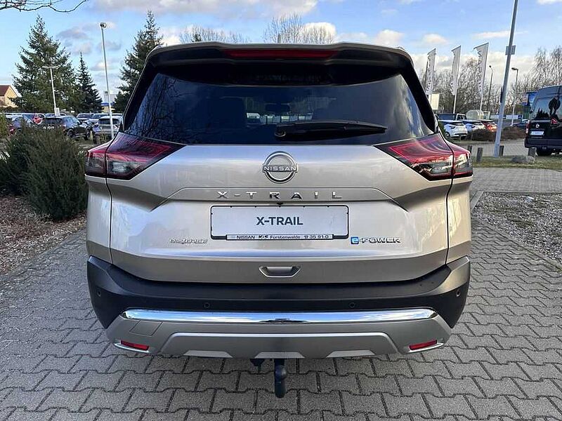 Nissan X-Trail 1.5 VC-T e-4ORCE 213 PS 4x4 Tekna 5 Sitz