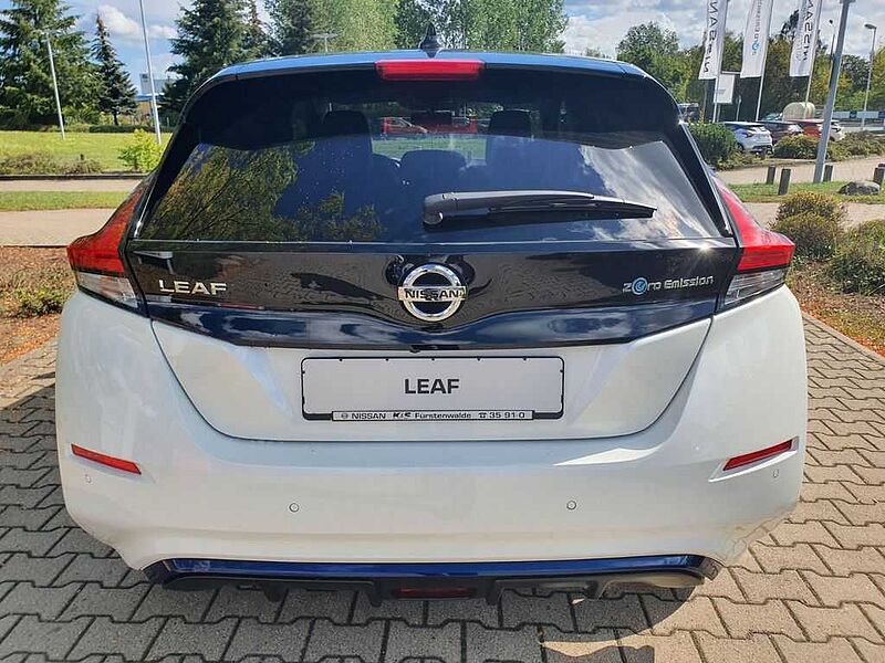 Nissan Leaf Tekna-OP 40kWh LED 360 BFS LM VL BL