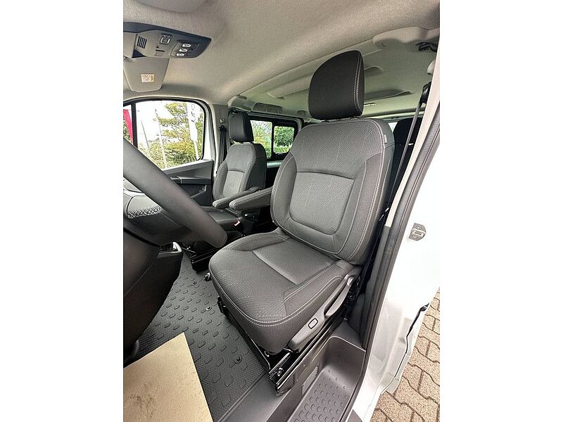 Nissan Primastar Kombi9 L1H1 2,8t dci150 MT TEKNA 2ST H