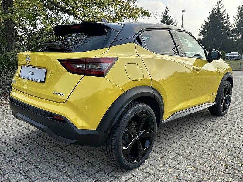 Nissan Juke 1.6 HYBRID 143 PS 4AMT TEKNA 2 Farben Bose