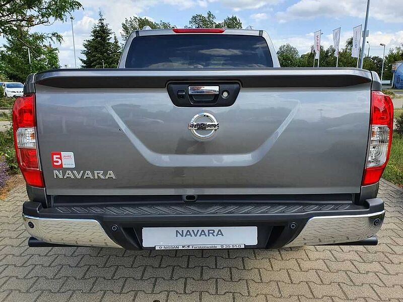 Nissan Navara DC TEKNA 190PS 7AT 4WD DIFF EB