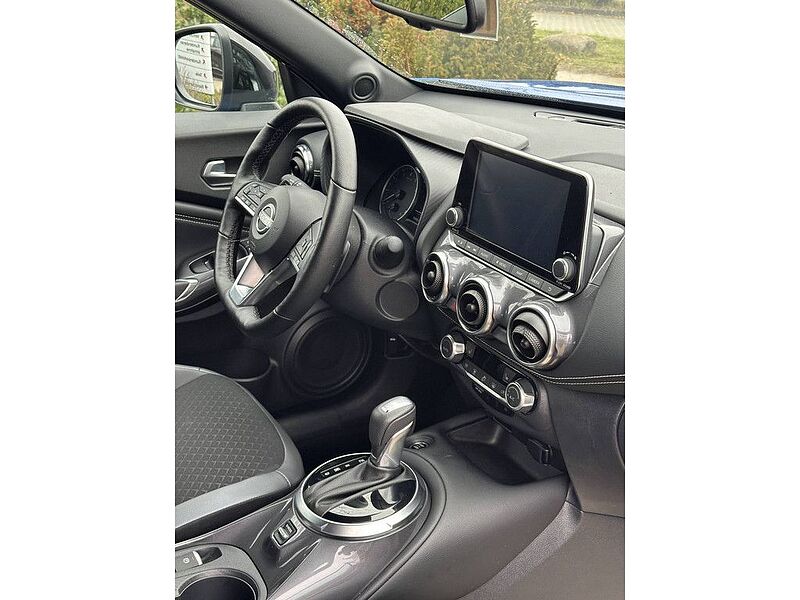 Nissan Juke 1.0 DIG-T 114 PS 7DCT N-CONNECTA